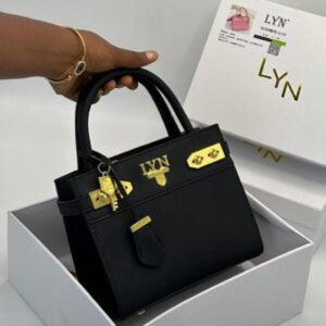 LYN boxed bag